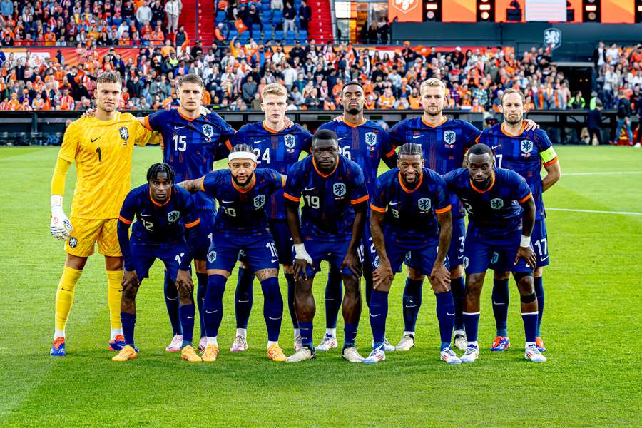 Holanda faz seu último teste antes da Eurocopa