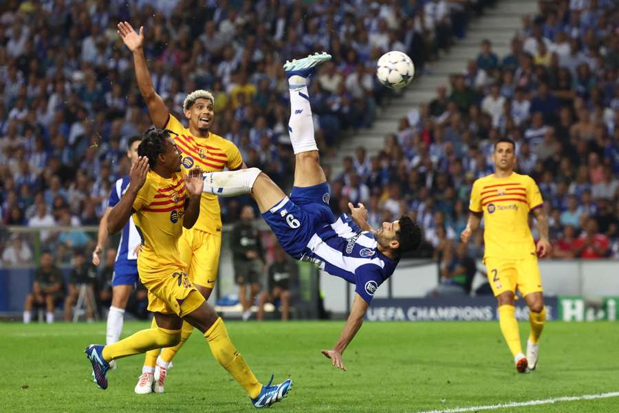 Porto striker Mehdi Taremi in action against Barcelona