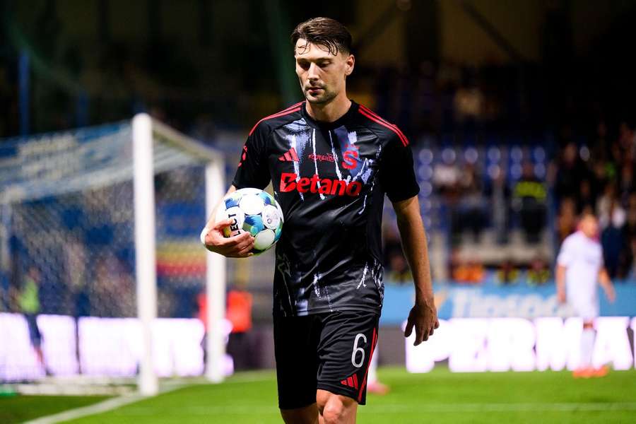 Kaan Kairinen je nejčastějším exekutorem sparťanských rohů.