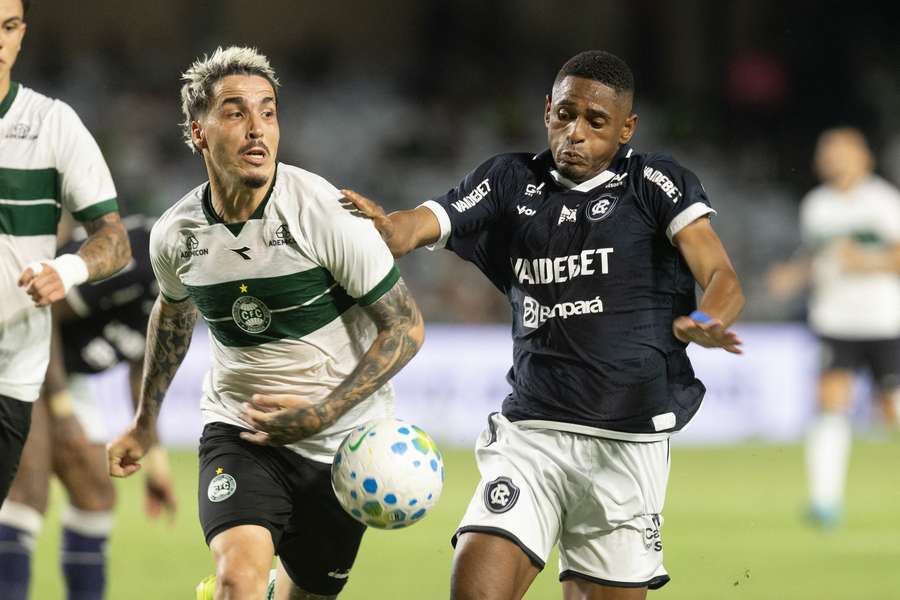 Remo e Coritiba voltam a se encontrar pelo Brasileirão Remo e Coritiba voltam a se encontrar pelo Brasileirão