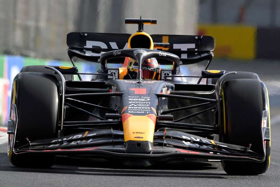 Max Verstappen was ook in de tweede training  in Mexico de snelste van het veld