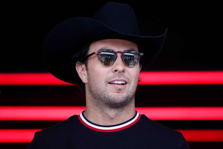 Sergio Perez și-a prelungit contractul cu Cadillac până în 2029 Sergio Perez și-a prelungit contractul cu Cadillac până în 2029