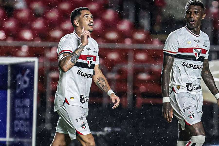 Luciano fez o primeiro gol do São Paulo em 2026
