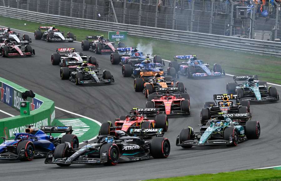 Imagen de la salida en el GP de Países Bajos