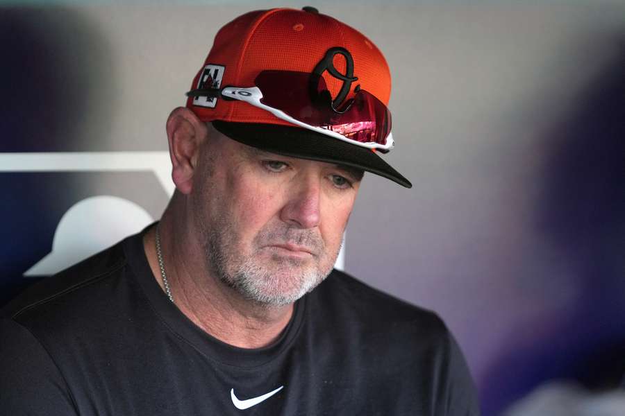 Baltimore Orioles manager Brandon Hyde looks on during batting practice