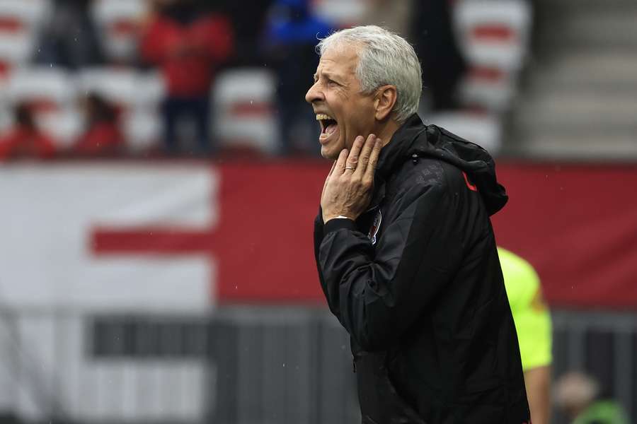 Lucien Favre deixou a equipa no 11.º lugar da Ligue 1