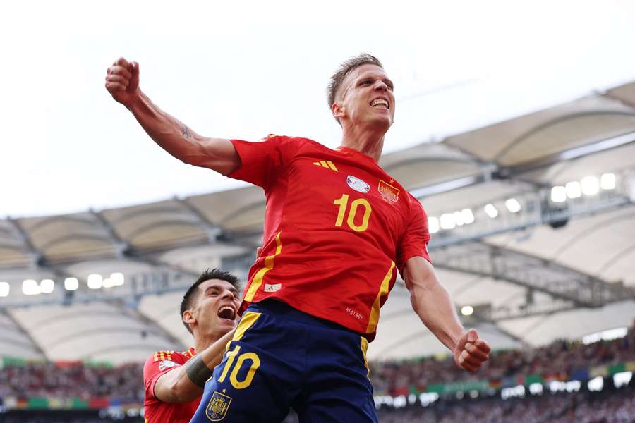 Dani Olmo blickt mit Vorfreude auf das spanische EM-Achtelfinale gegen Frankreich.