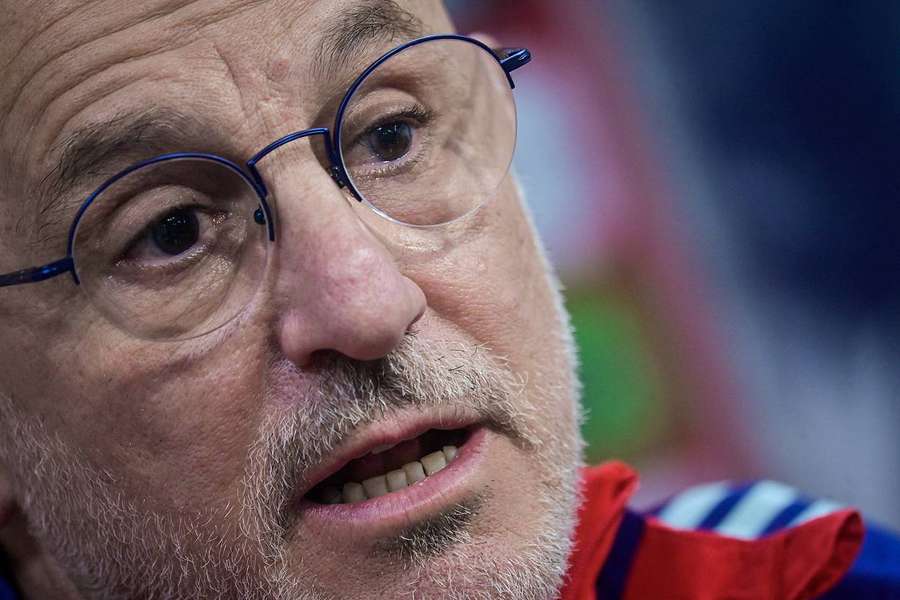 L'Espagne devra se montrer "plus efficace défensivement" dimanche, a estimé samedi le sélectionneur Luis de la Fuente.