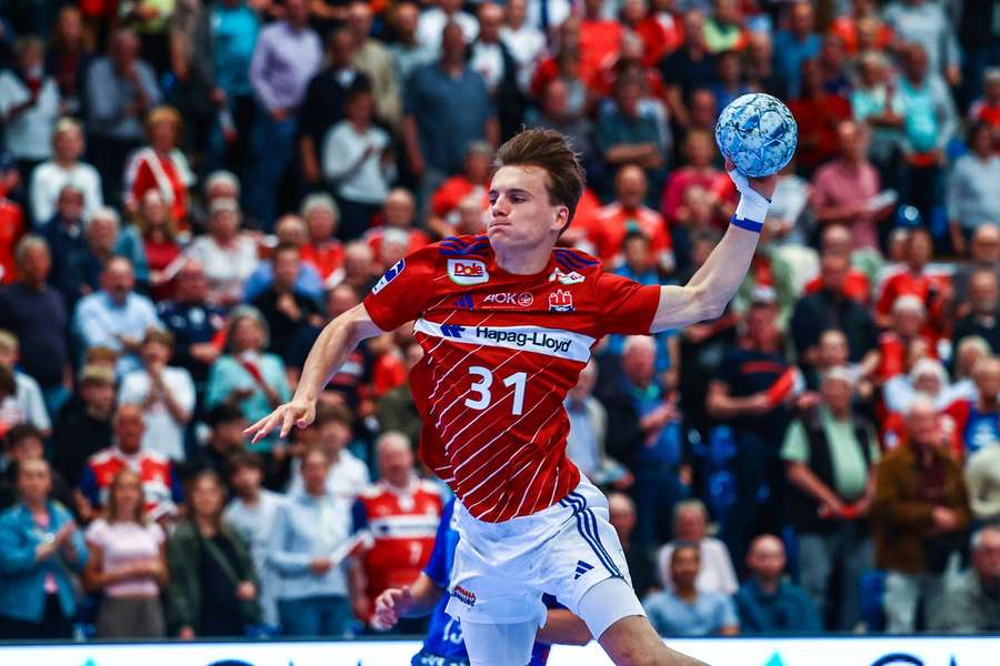 Handball: Verletztes Eigengewächs Unbehaun verlängert Vertrag in Hamburg