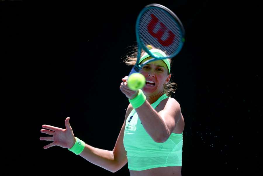 A brasileira desencantou contra uma rival semi-profissional