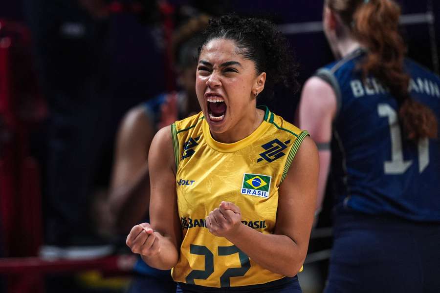 Brasil está na final da VNL Brasil está na final da VNL