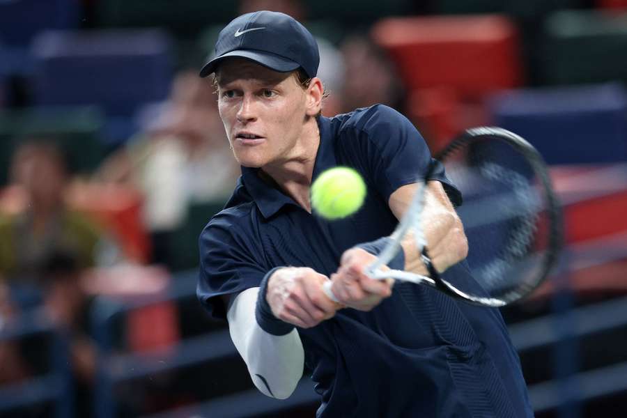 Jannik Sinner avançou