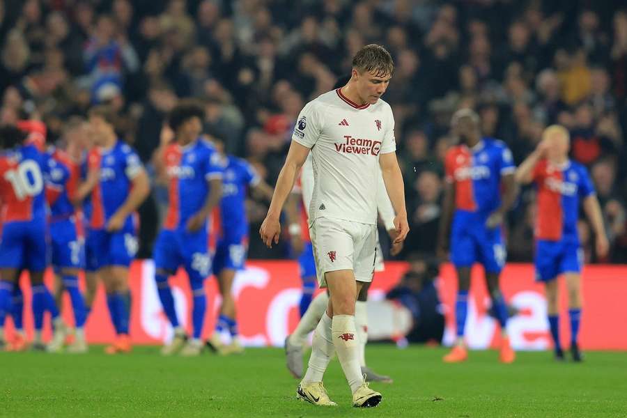 Rasmus Højlund havde en aften til glemmebogen på Selhurst Park