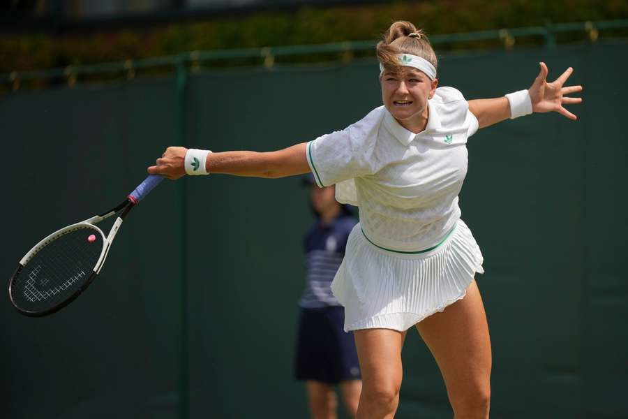 Muchová už čtvrtým rokem po sobě nezvládla první kolo Wimbledonu.