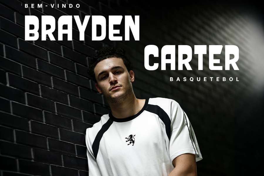 Brayden Carter assinou pelos leões Brayden Carter assinou pelos leões