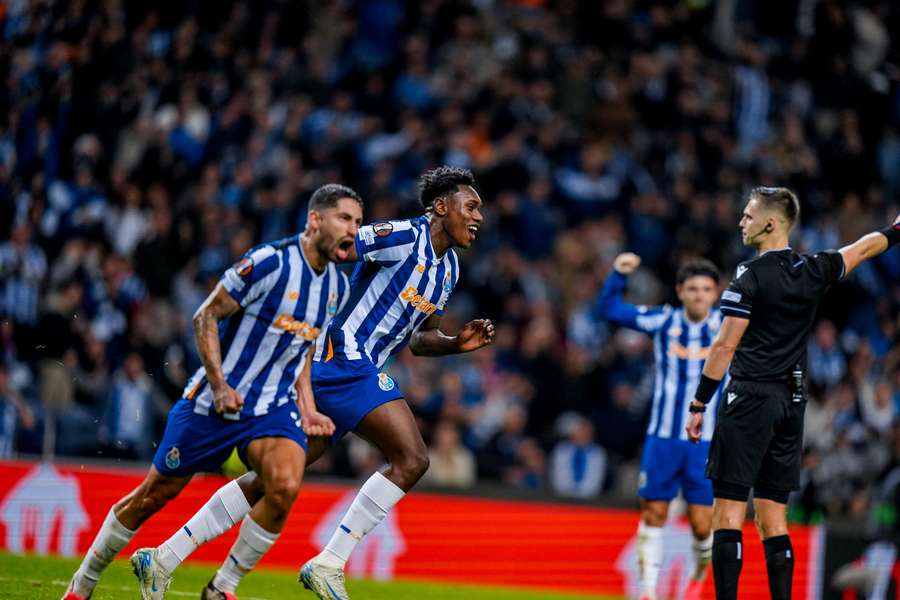 Samu festeja o golo diante do Hoffenheim