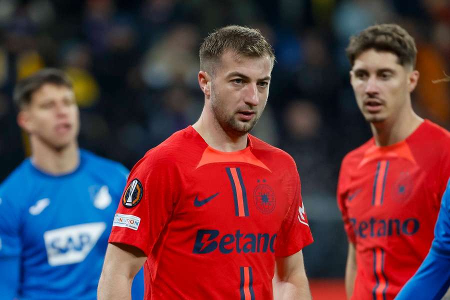 Daniel Popa a fost scos de FCSB de pe lista oficială de jucători pentru Liga 1