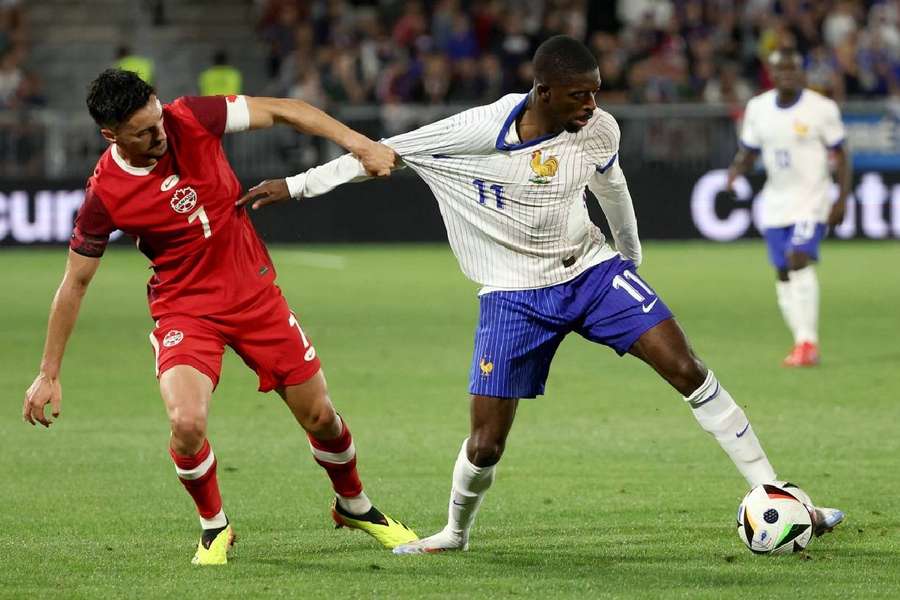 Ousmane Dembélé et Stephen Eustaquio