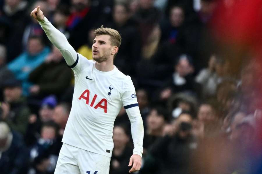 Timo Werner bude i v další sezoně působit v Tottenhamu.