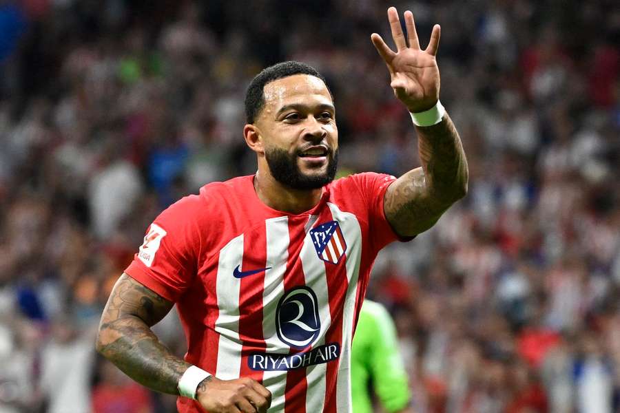 Depay marcou um golaço Depay marcou um golaço