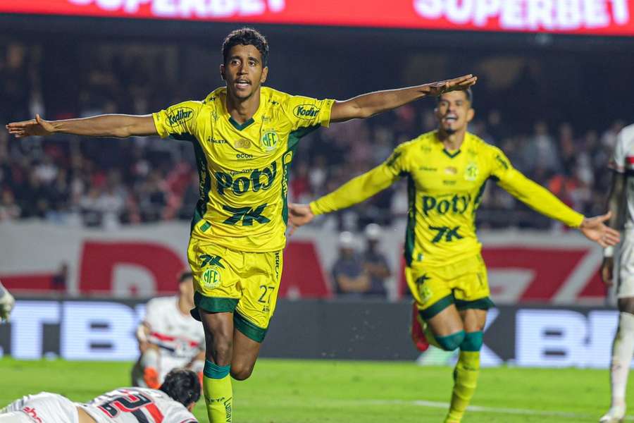 O Mirassol dominou o São Paulo no MorumBIS