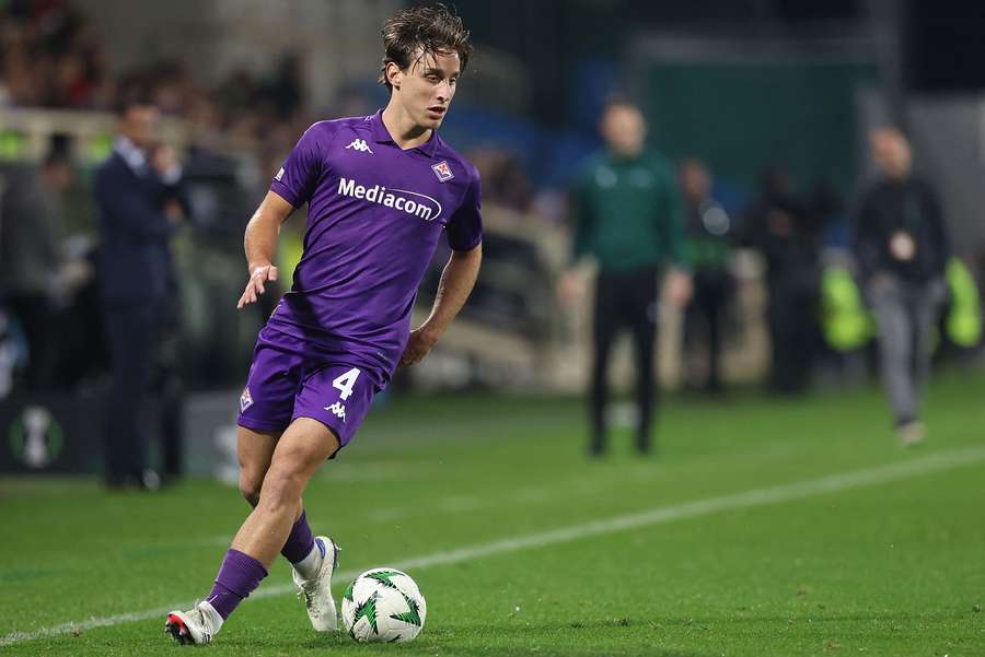 Bove caiu aos 17 minutos da partida