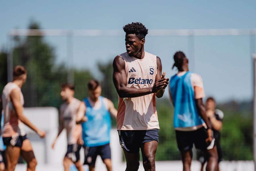 Ivan Mensah na soustředění v Grassau.