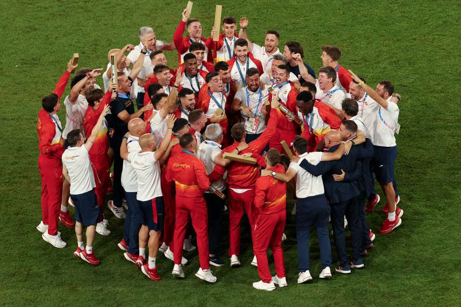 Spain players celebrate their victory