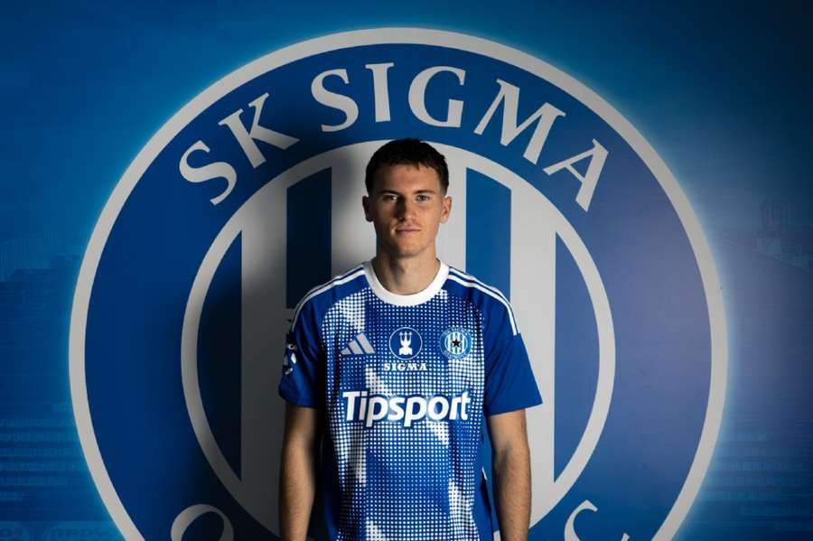 Krivak poprvé v dresu Olomouce. Krivak poprvé v dresu Olomouce.