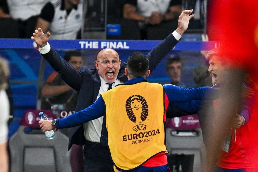 De la Fuente radiante com triunfo na Euro 2024