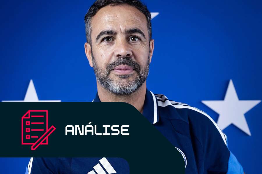 Artur Jorge assinou pelo Cruzeiro