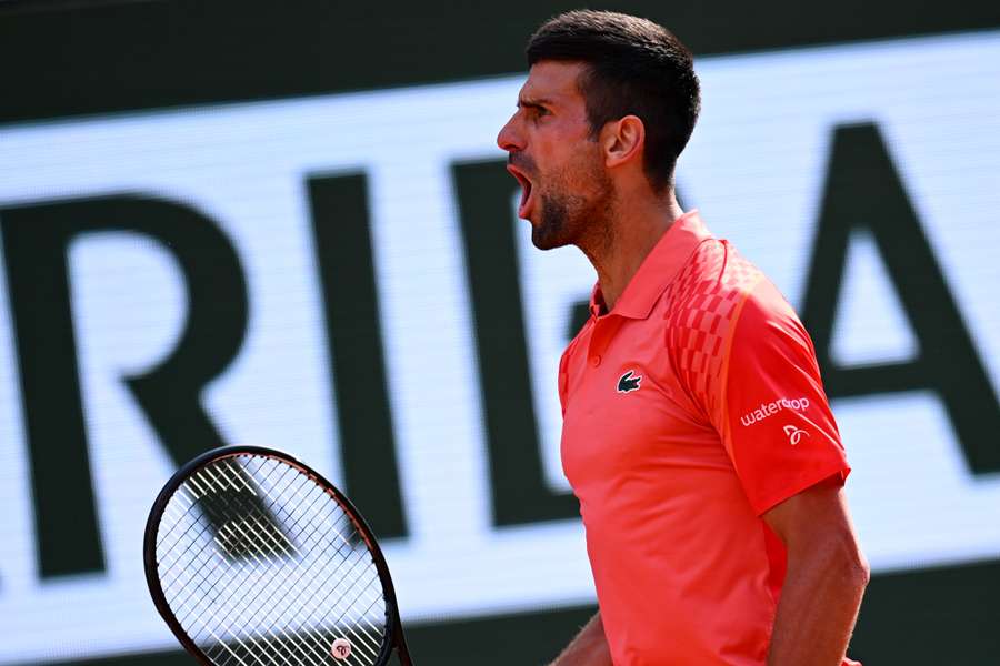 Novak Djokovic qualifié pour 7e finale à Roland-Garros