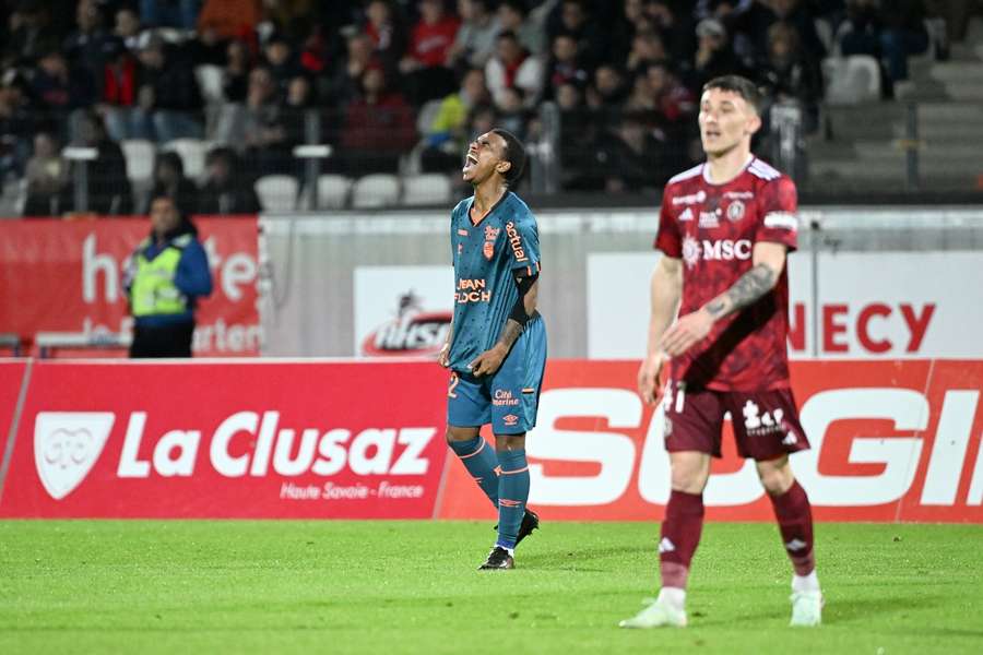 Eli Junior Kroupi repart frustré d'Annecy