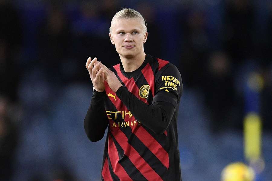 Haaland regressou à Premier League com dois golos