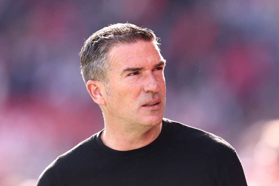 Luis Carrión deja de entrenar al Oviedo Luis Carrión deja de entrenar al Oviedo