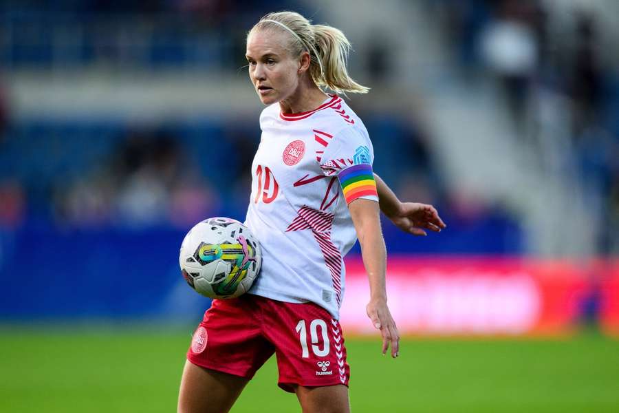 Pernille Harder ao serviço da seleção da Dinamarca