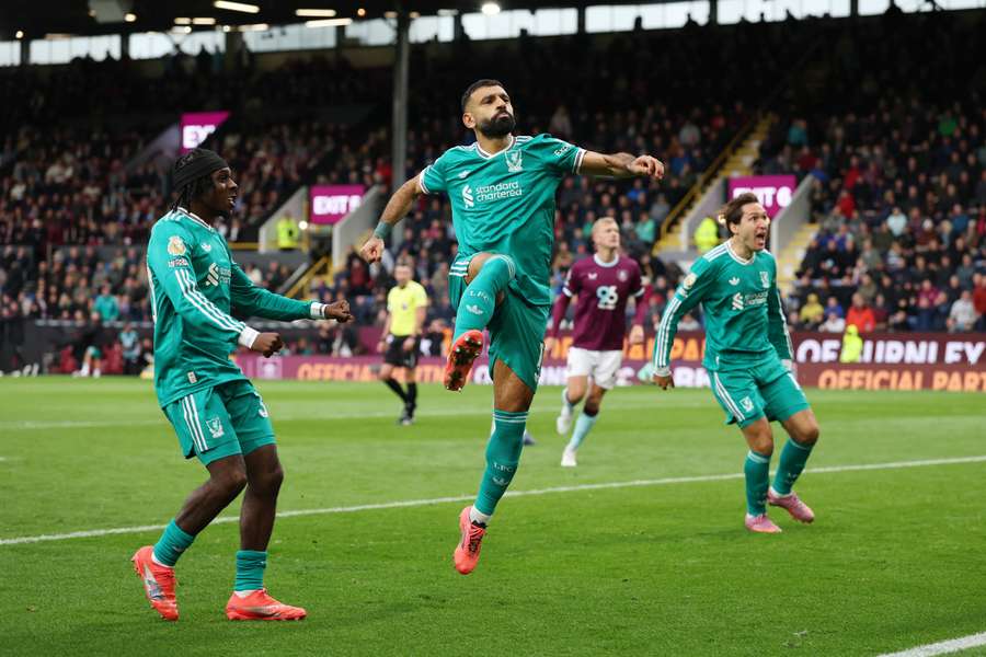 Liverpool wyrwał zwycięstwo w ostatnich sekundach. Dramat Burnley w doliczonym czasie