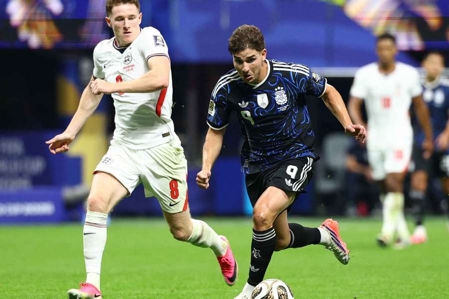 Arsenal are wait on the chance to sign Alvarez Arsenal are wait on the chance to sign Alvarez