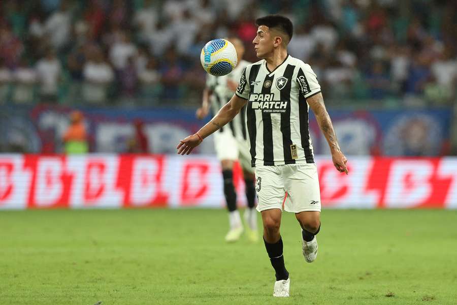 Thiago Almada fez a sua estreia com a camisola do Botafogo