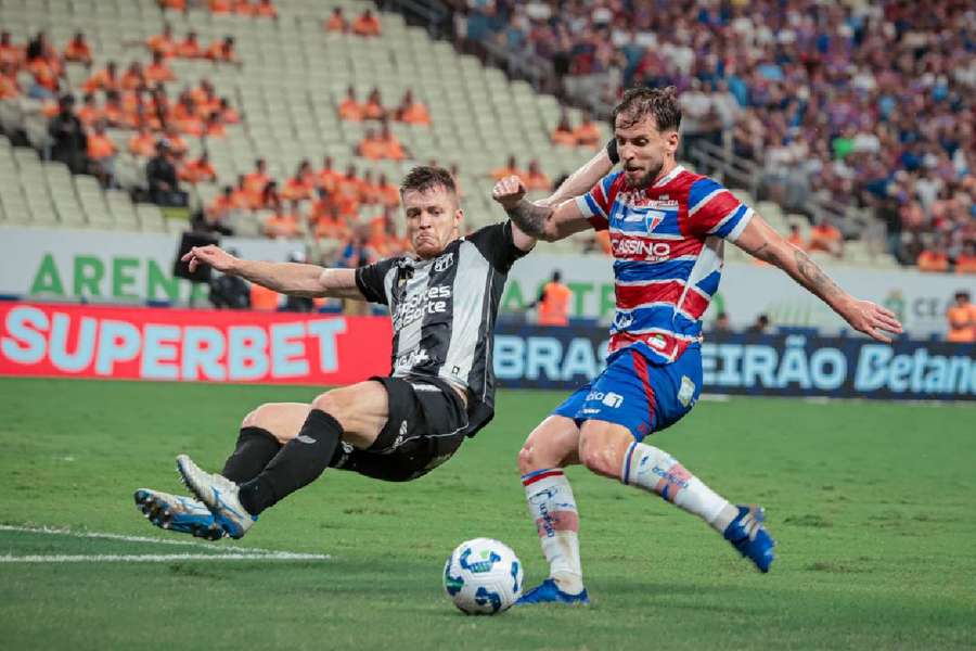 Rivais se encontraram logo na retomada do Brasileirão