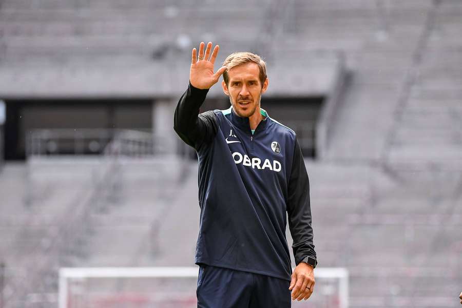 Streich-Nachfolger Schuster beim ersten öffentlichen Training