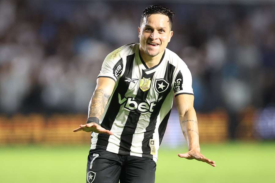 Artur Artur