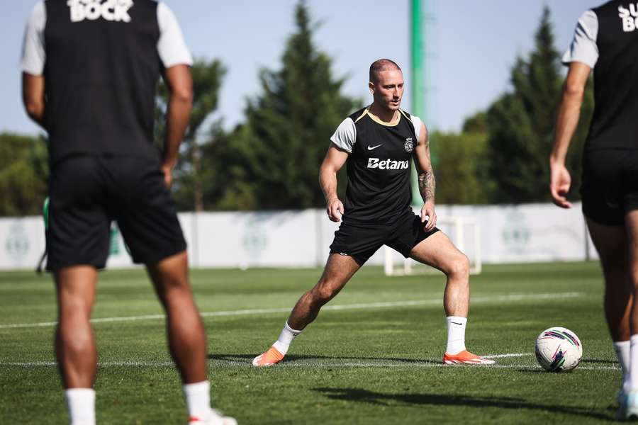 Nuno Santos no treino do Sporting