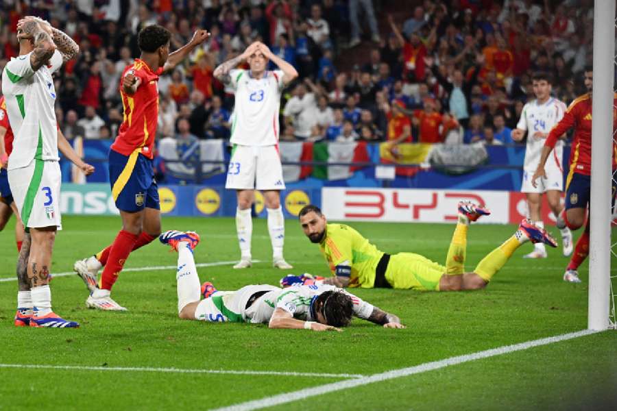 Yamal celebrates as Spain take lead against Italy
