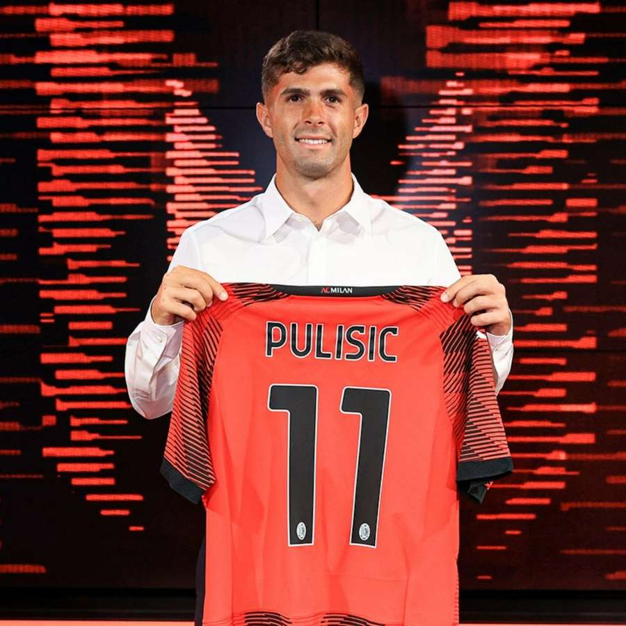 Pulisic vestirá a camisa 11 no Milan