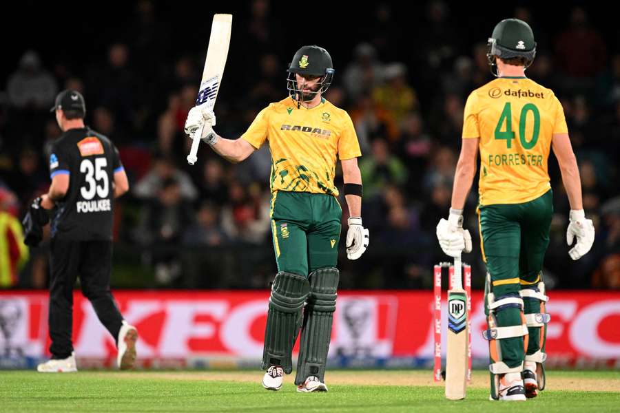 Connor Esterhuizen top-scored again for South Africa Connor Esterhuizen top-scored again for South Africa