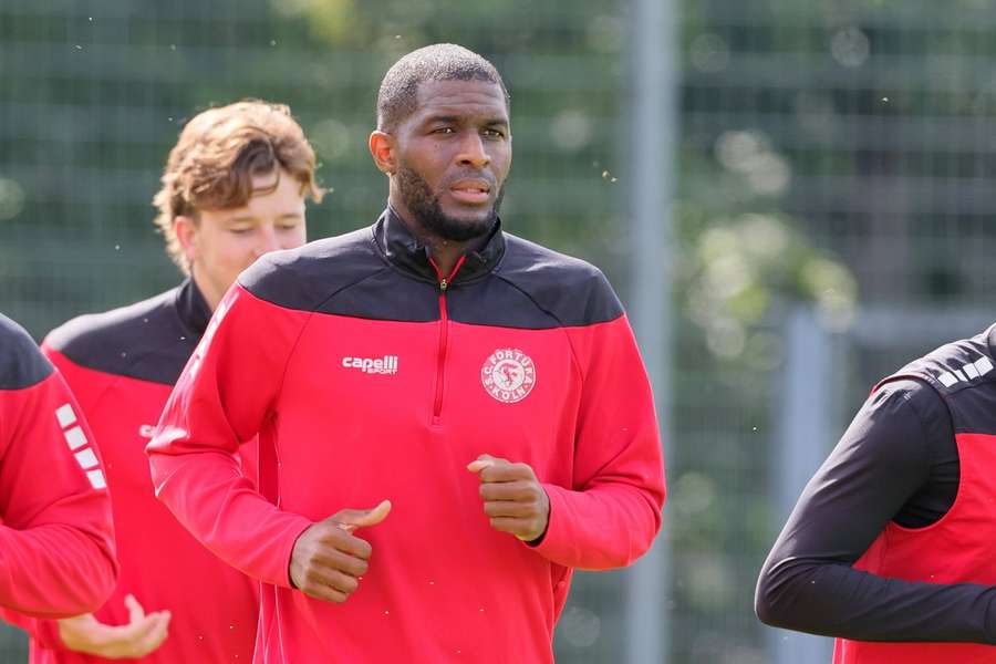 Anthony Modeste esteve mais recentemente a manter-se em forma no Fortuna Köln, da quarta divisão.