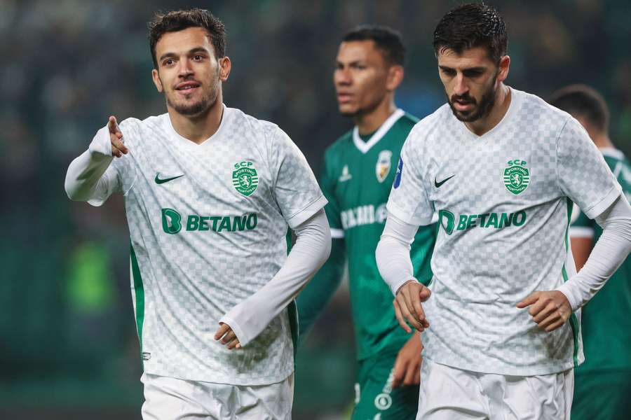 Pedro Gonçalves marcou, Paulinho bisou diante do Farense
