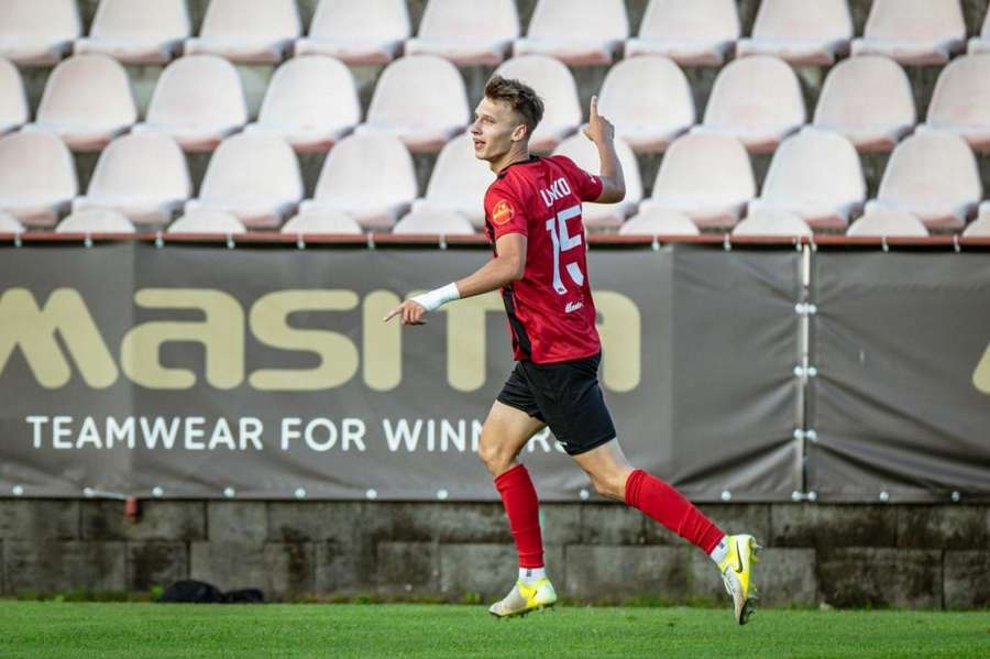 Lacko si želá návrat Púchova do pokojného stredu.