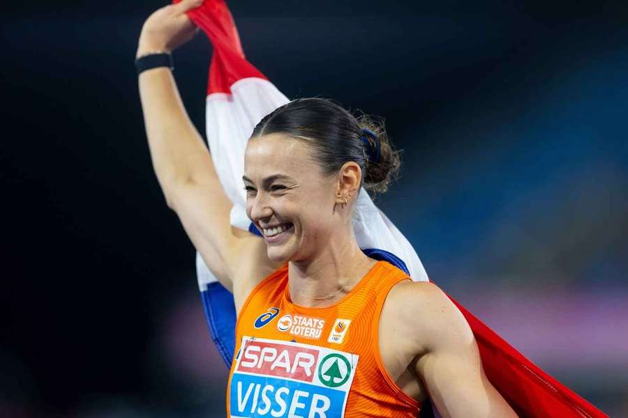 Nadine Visser alcançou o primeiro título europeu nos 100 metros barreiras Nadine Visser alcançou o primeiro título europeu nos 100 metros barreiras